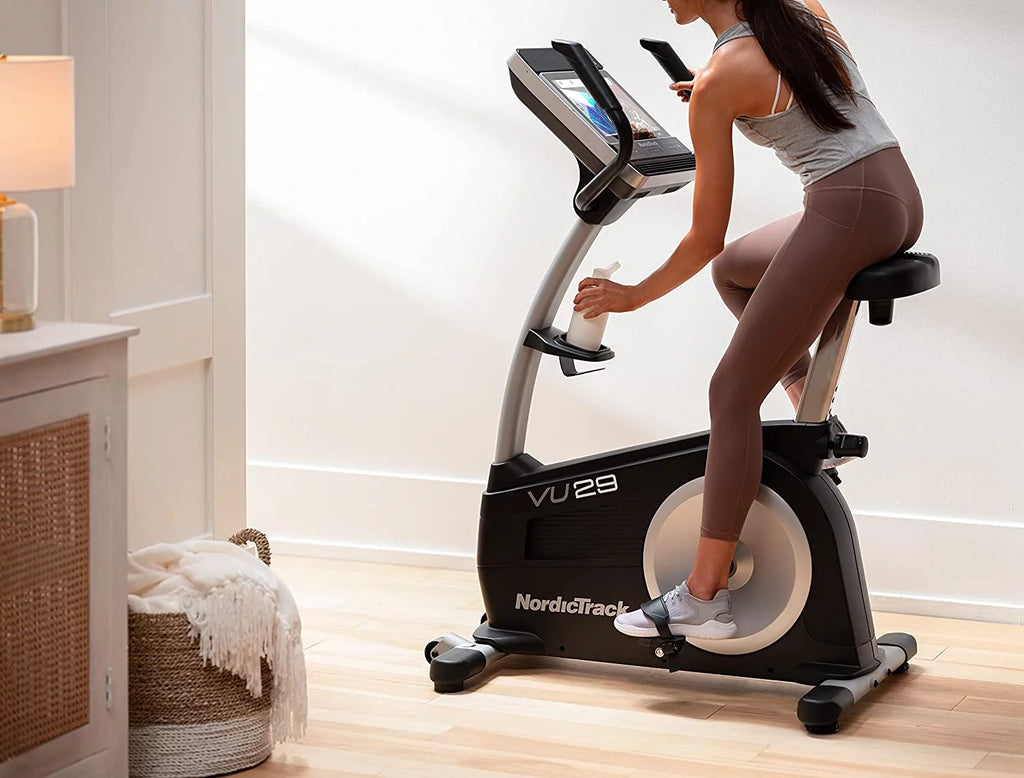 Recumbent Exercise Bike with 14” Touchscreen Y8445