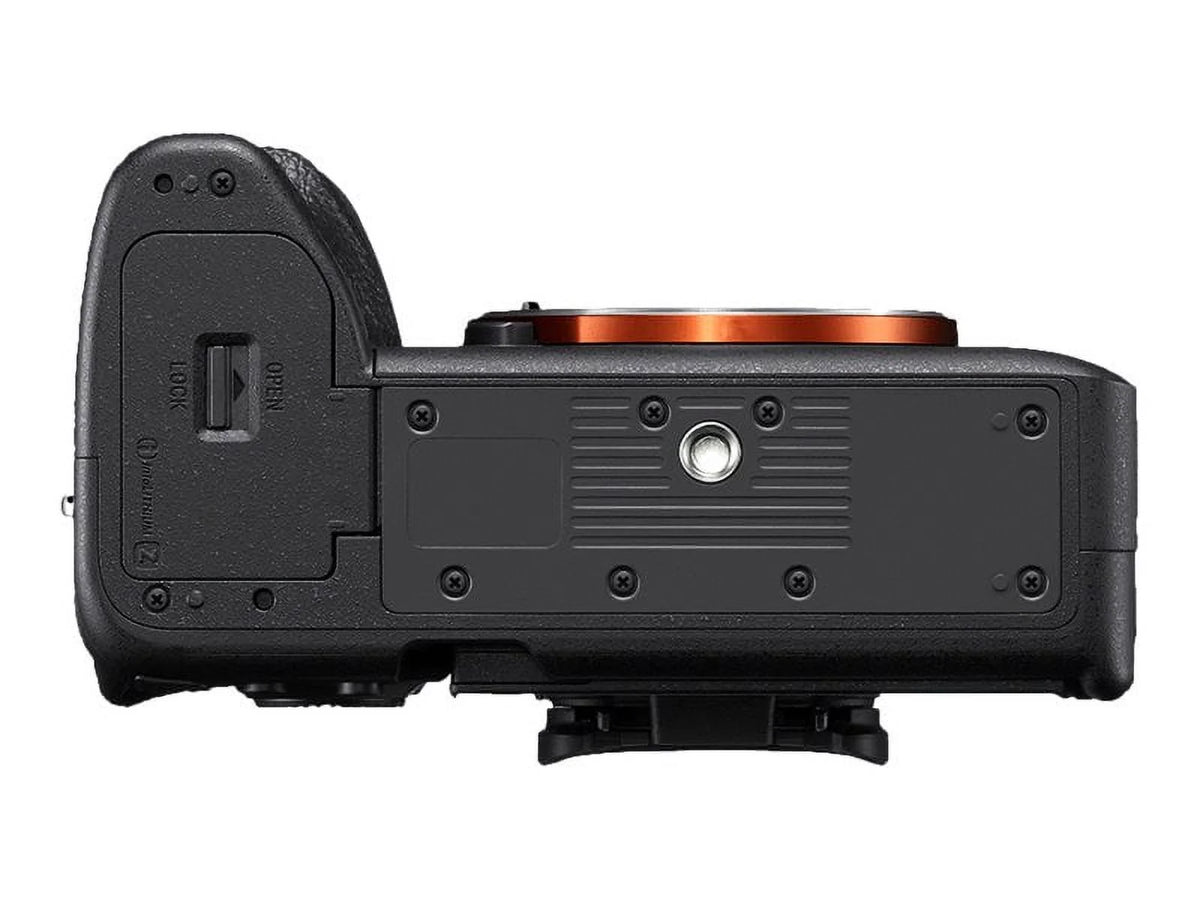 Mirrorless Digital Camera 33.0 MP Full Frame 4K N893693