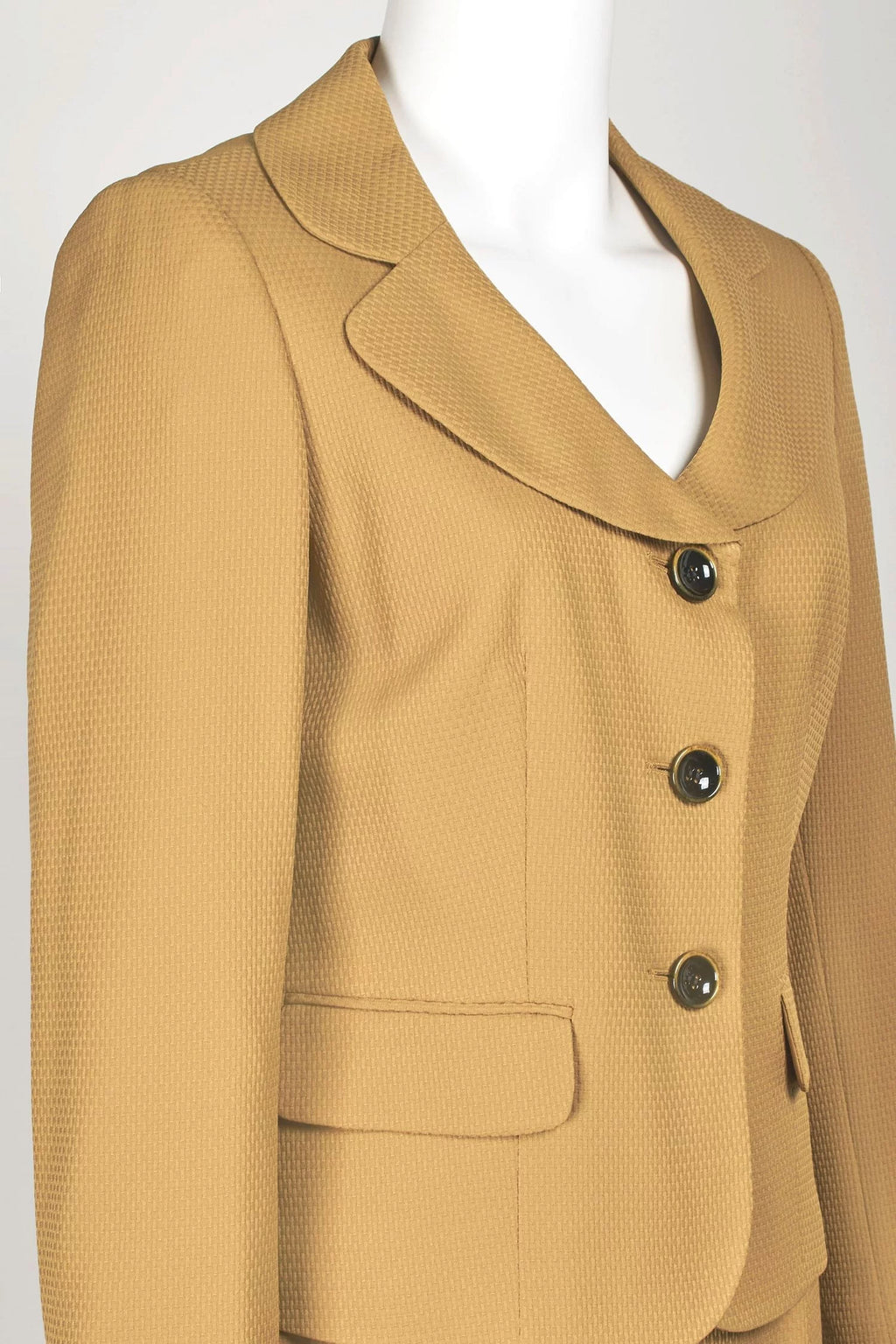 Notched Collar 3 Button Flap Pocket Square Texture Jacket with Zipper Back Skimmer Skirt Two Piece W19358