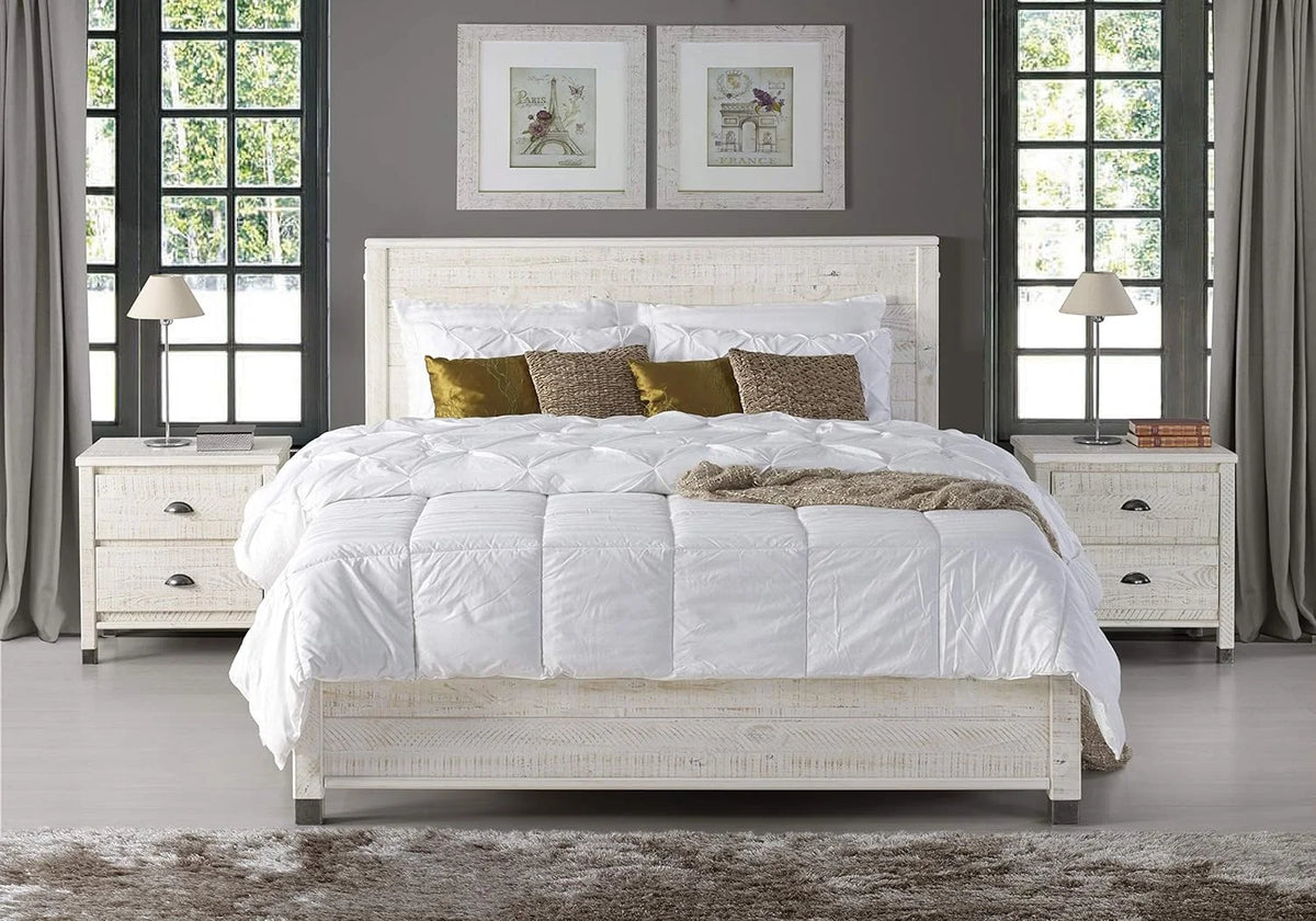Queen Size White Platform Bed M205