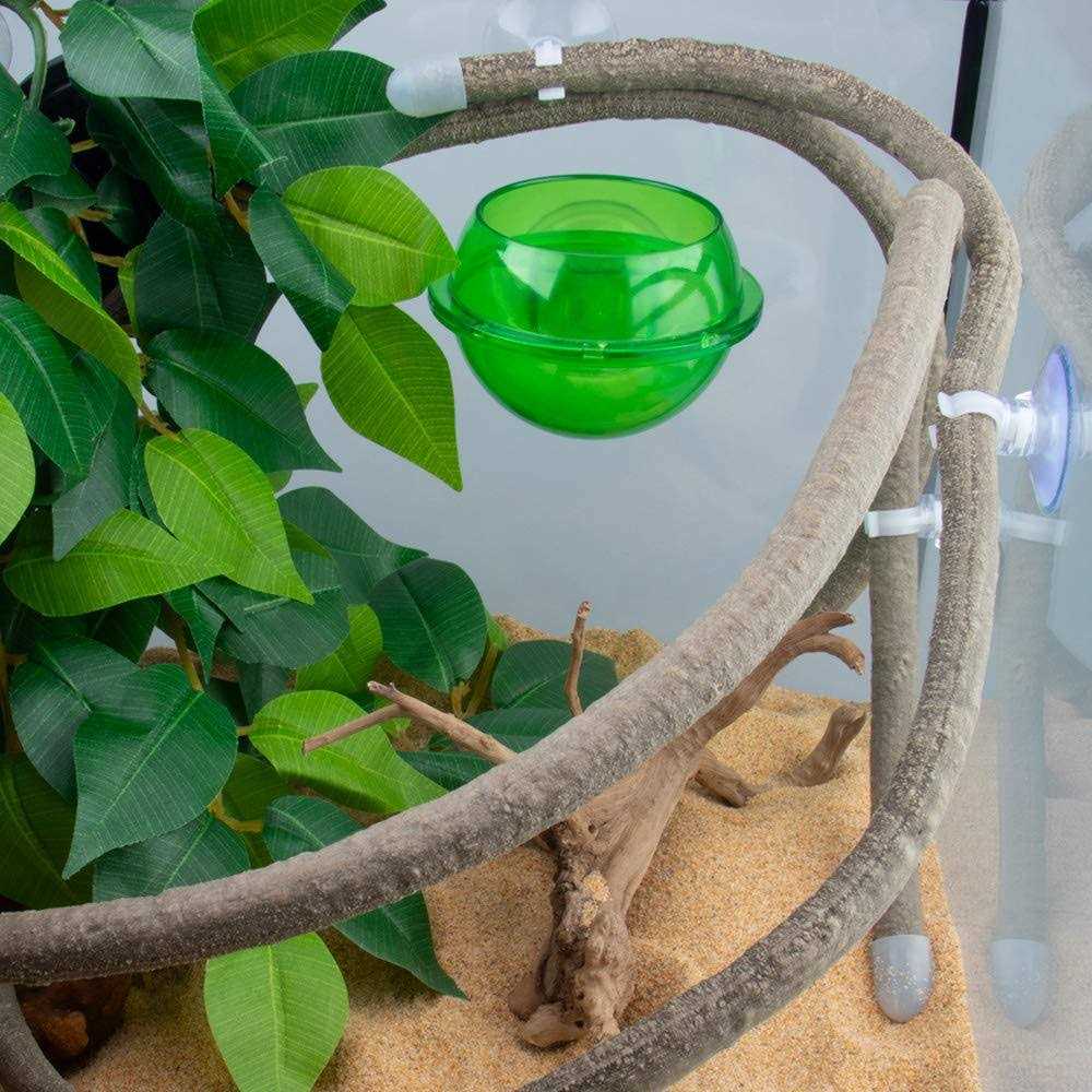 8-Foot Reptile Vines Flexible Jungle Climber U930