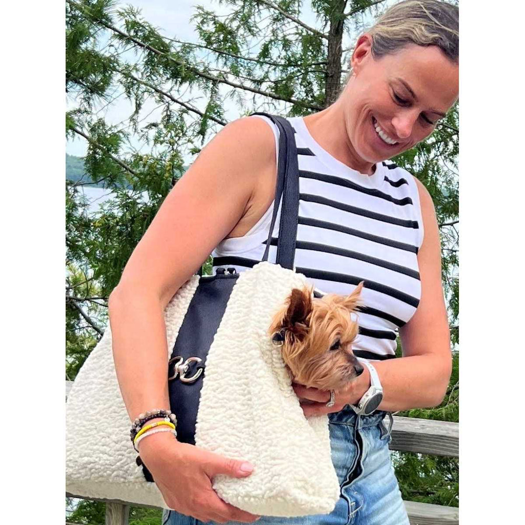 Dog Carrier O75000