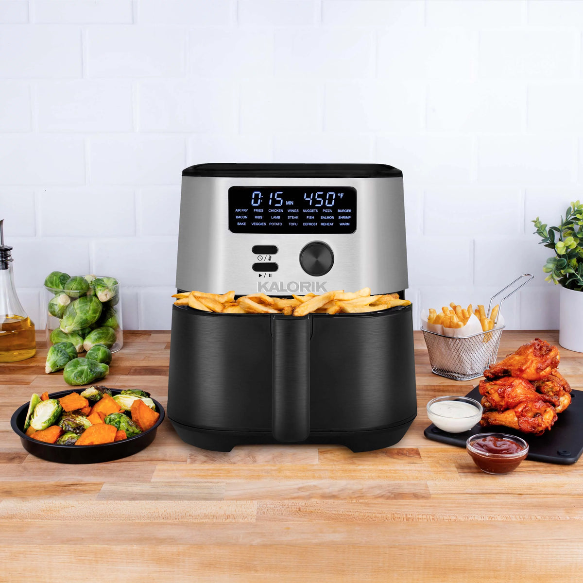 4 Quart Digital Air Fryer with 4 Accessories M141833