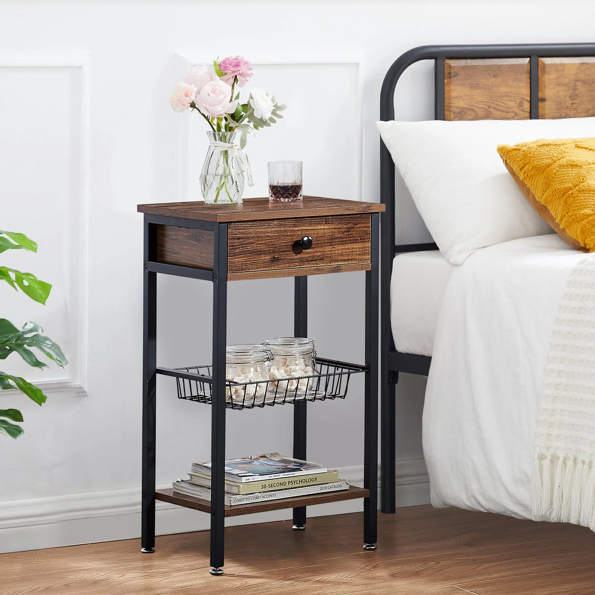 Brown Nightstand with 1 Drawer S979790