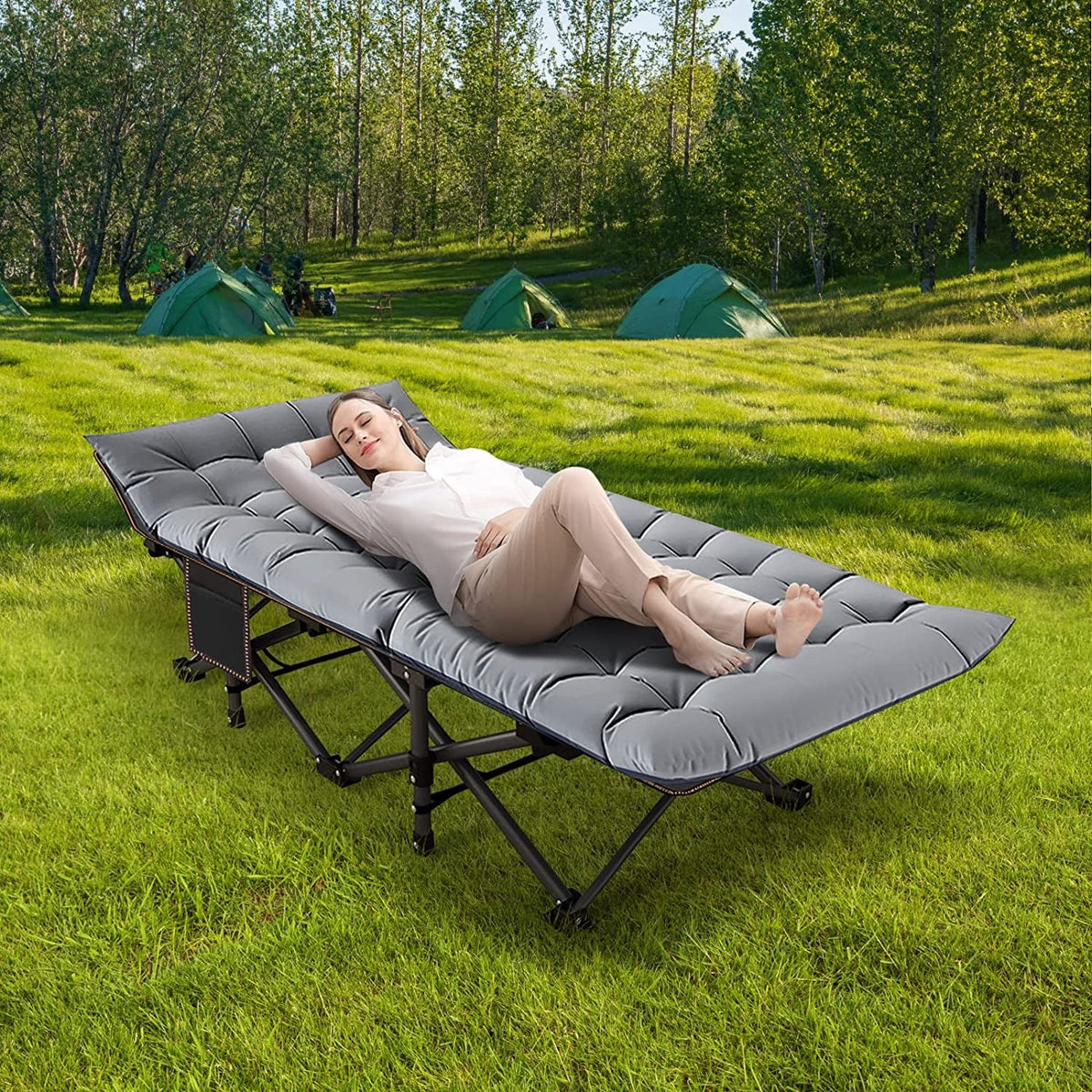 Oversized XXL Folding Camping Cot with Cushion & Carry Bag V412