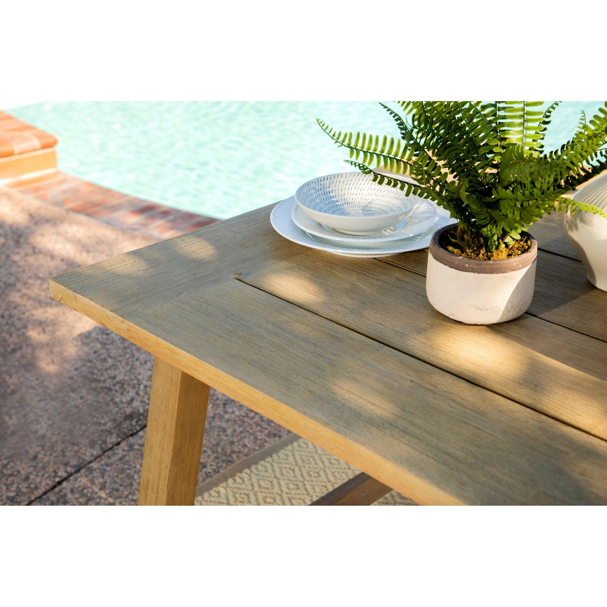 Light Brown Eucalyptus Wood Rectangular Outdoor Dining Table V1673