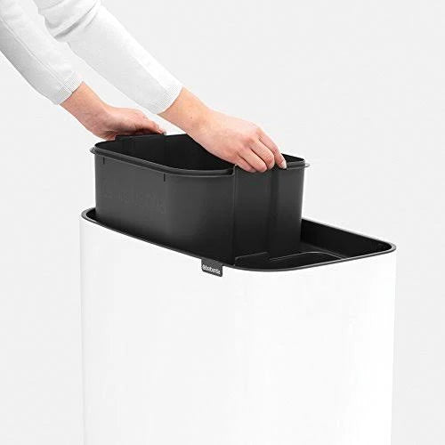 Black Trash Can F40926