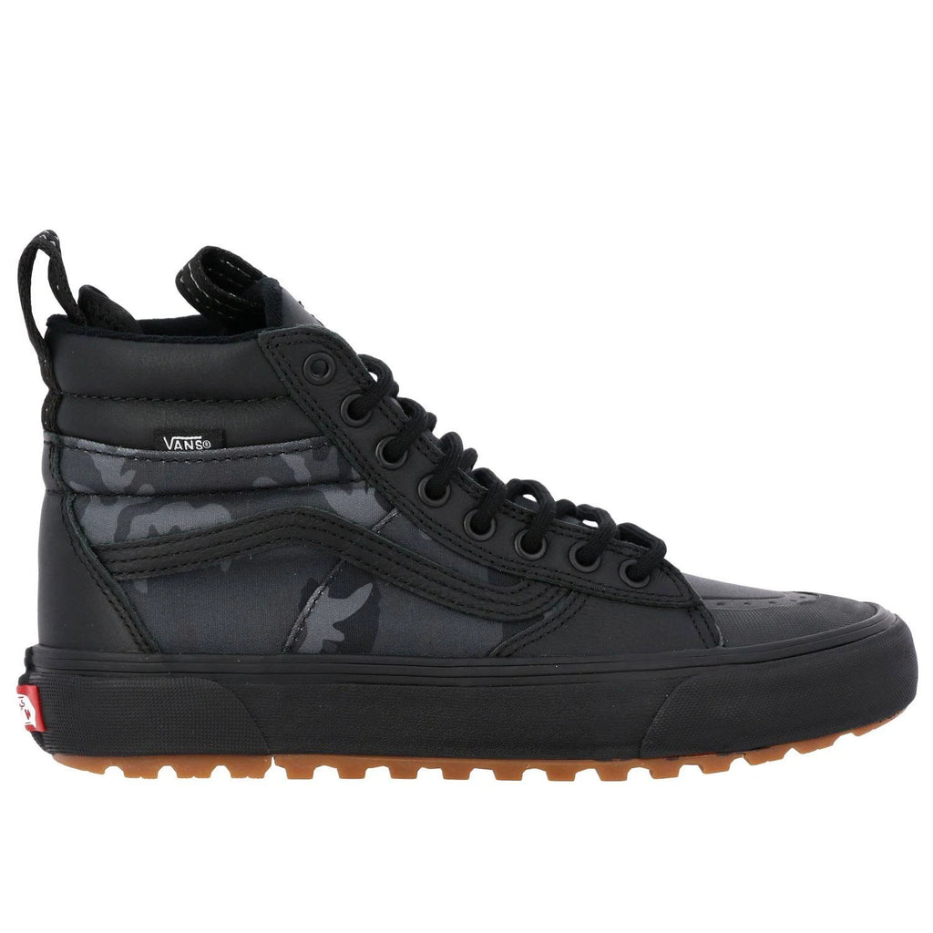 Black Skate Shoes D35403