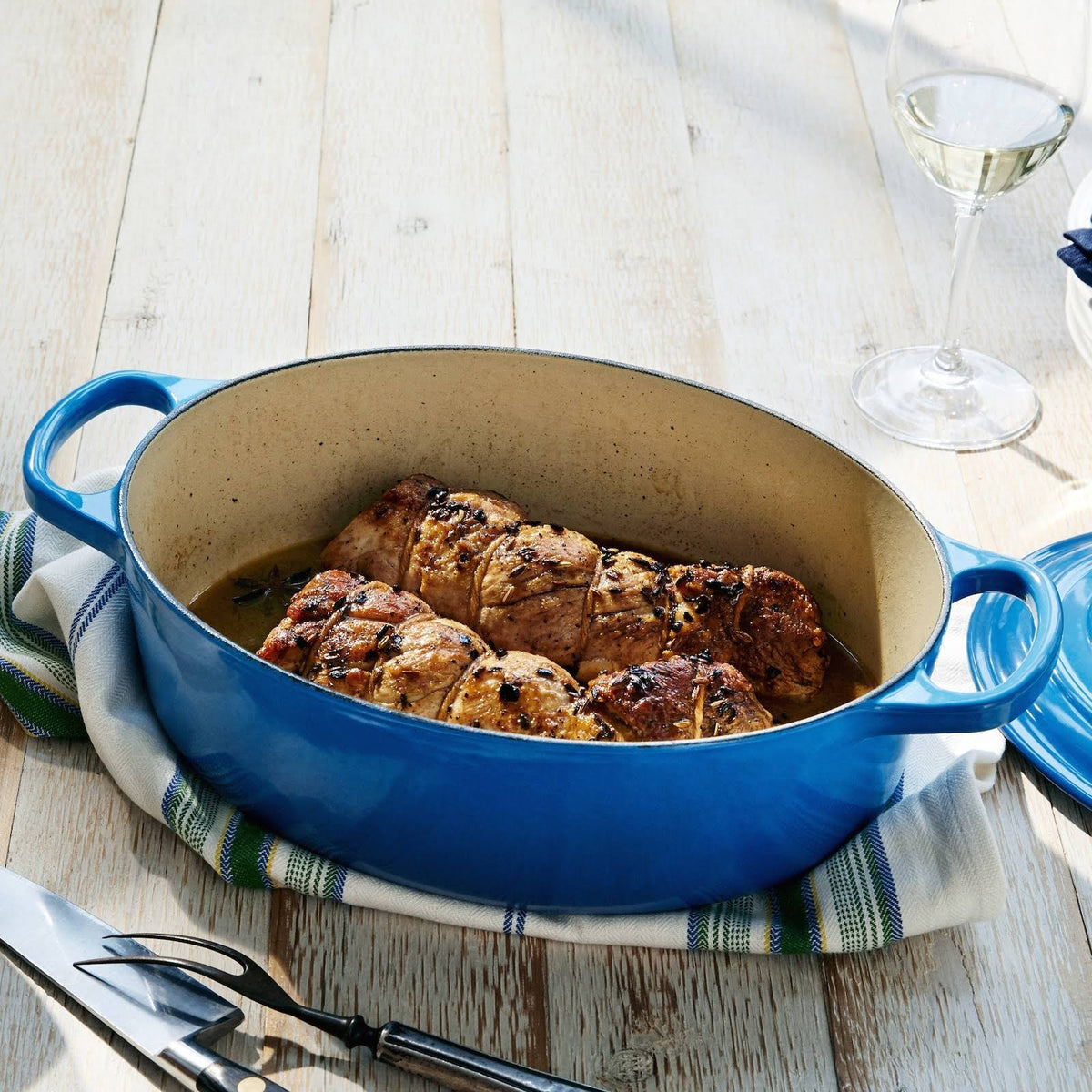 1-Quart Cast Iron Oval Dutch Oven D15616