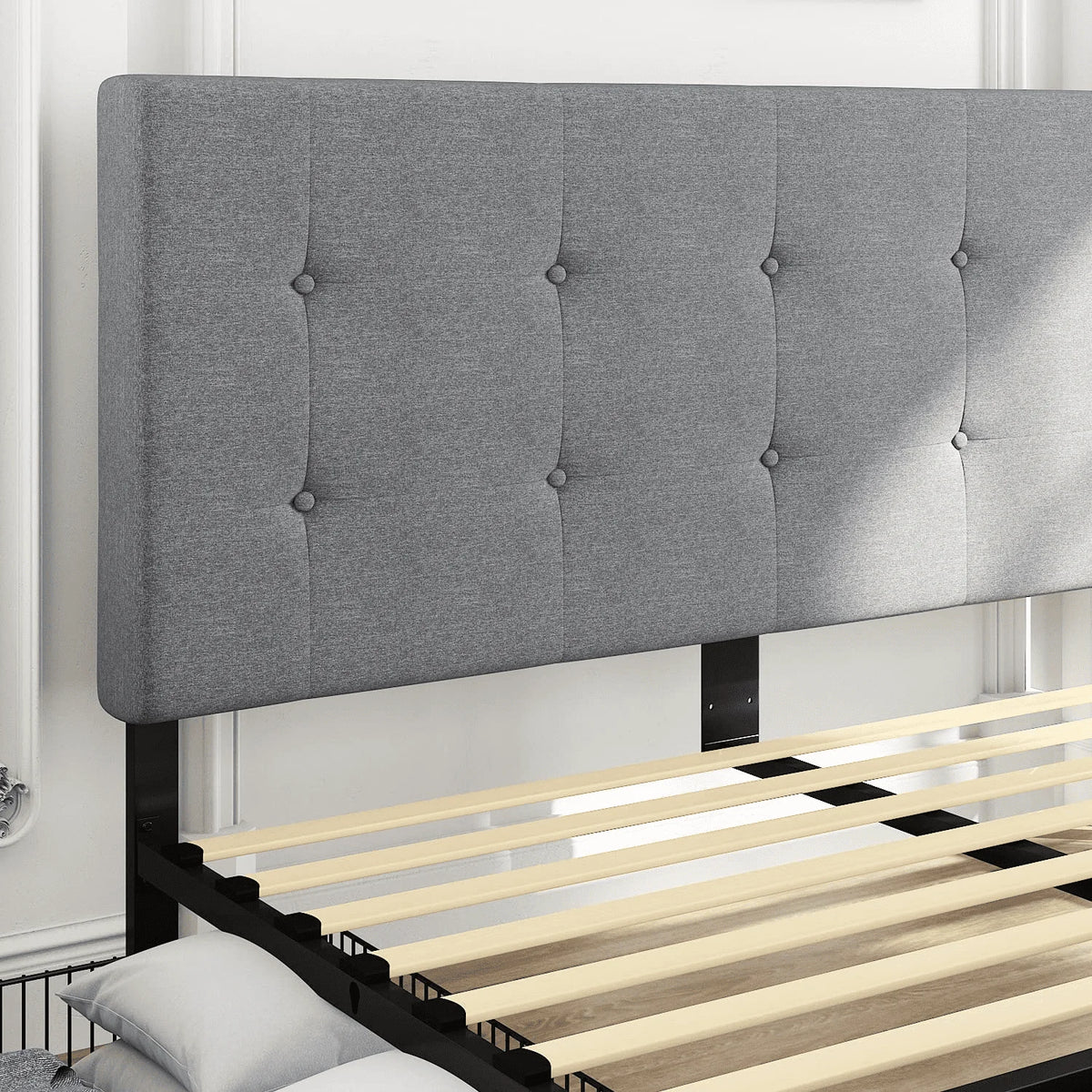 Queen Size Storage Bed Frame with 4 Drawers, Tufted Adjustable Headboard, Dark Grey E966129