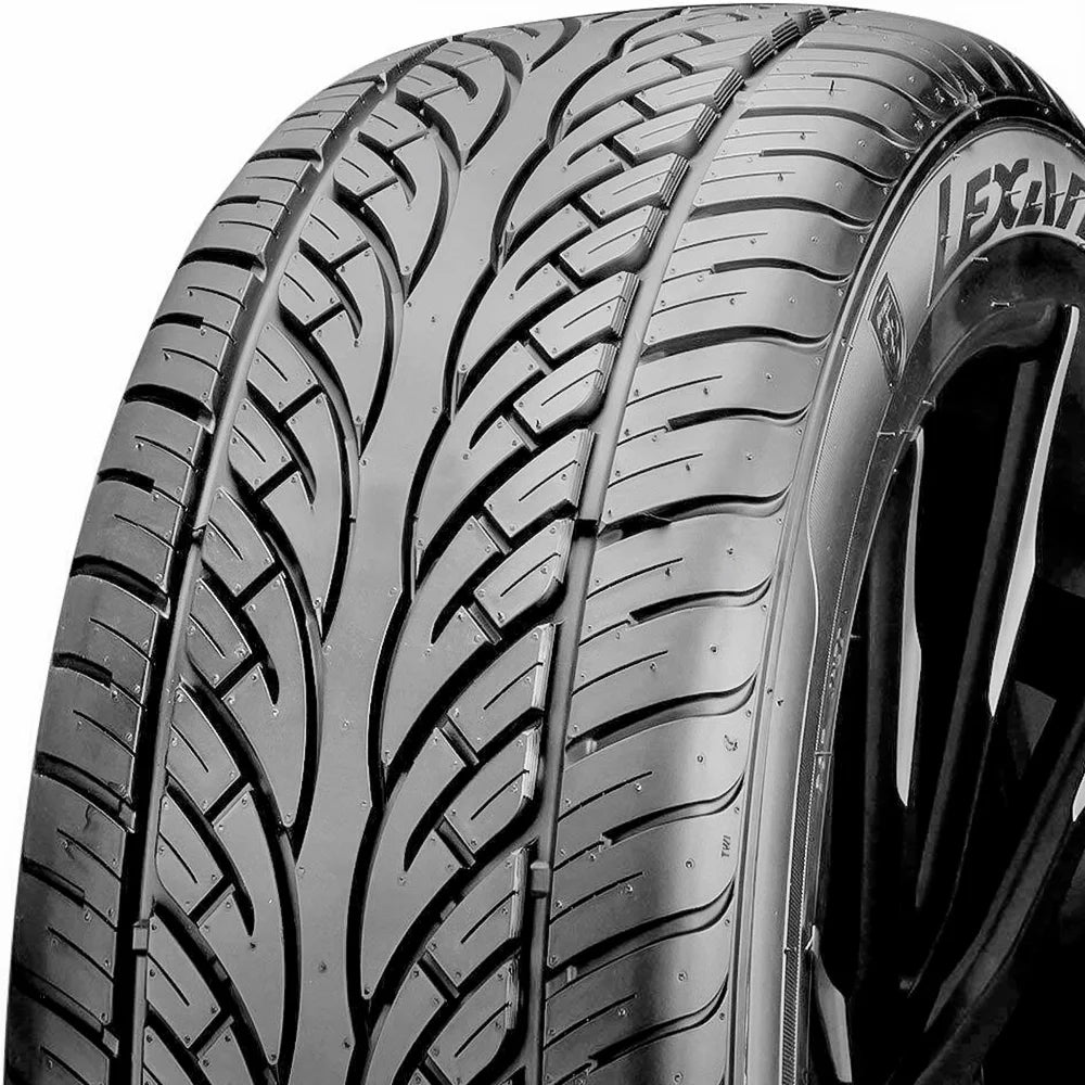 255/30ZR22 95W XL High Performance Tire P12062